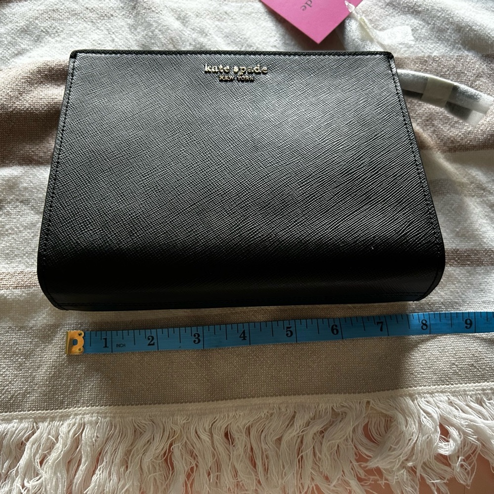 NWT Kate Spade Clutch Wristlet Excellent Condition Unique Size Fits All You Need - Picture 8 of 10